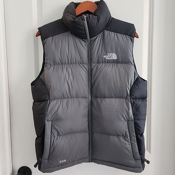 The North Face 550 Down Vest Black Gray Puffer Mens Size Small Full Zip Pockets - Picture 1 of 9